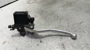 Foto de BOMBA FRENO TRASERA HONDA FORZA NSS 125 125 cm3 - 11 kW (15 CV / 11 KW) referencia 43510-K0B-T01 foto 2