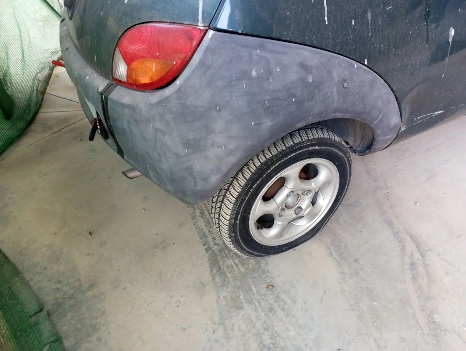 Foto de PARAGOLPES TRASERO FORD KA (CCQ) 1.3 CAT (50 CV / 37 KW)