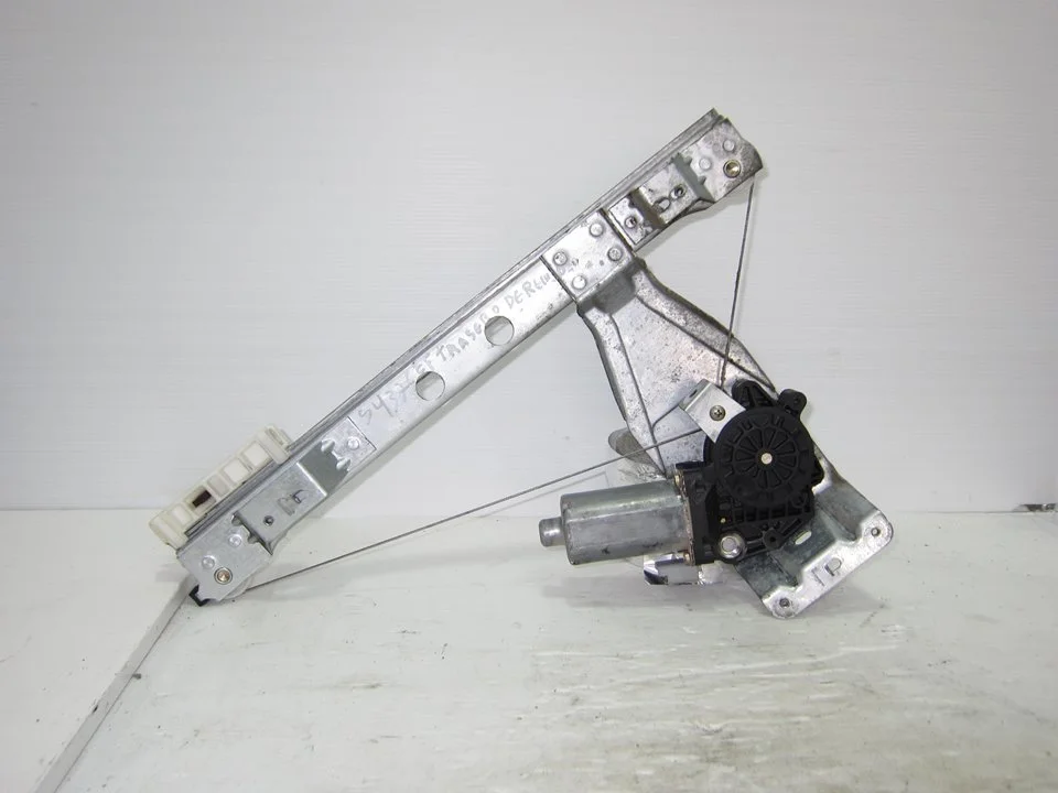 Foto de ELEVALUNAS TRASERO DERECHO CITROEN C3 1.4 HDi (68 CV / 50 KW) referencia 9653445280