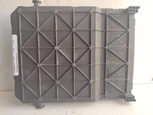 Foto de CAJA RELES / FUSIBLES CITROEN C3 1.4 (73 CV / 54 KW) referencia 00666836334449303138 foto 6