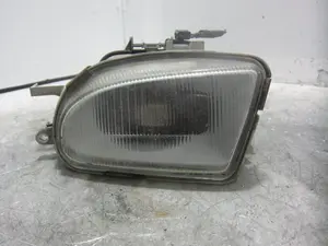 Foto de FARO ANTINIEBLA IZQUIERDO MERCEDES-BENZ CLASE E (BM 210) BERLINA 3.2 CDI CAT (197 CV / 145 KW) referencia A170820015664 foto 2