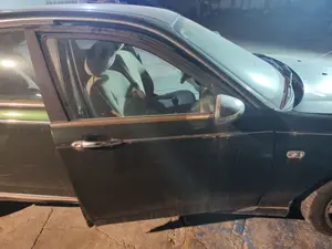 Foto de PUERTA DELANTERA DERECHA MG ROVER ROVER 75 (RJ) 2.0 16V CDT (116 CV / 85 KW) referencia BDA500120