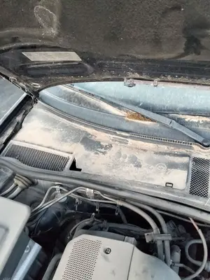 Foto de BRAZO LIMPIA DELANTERO DERECHO AUDI A6 BERLINA (4B2) 1.8 20V Turbo (150 CV / 110 KW)