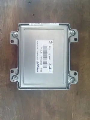 Foto de CENTRALITA MOTOR UCE OPEL CORSA E 1.4 (90 CV / 66 KW) referencia 86ACB5538136000SC foto 2