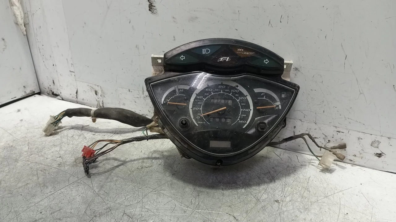 Foto de CUADRO CUENTA KILOMETROS HONDA SH 150 150 cm3 - 11 kW (15 CV / 11 KW) referencia 37100-KTF-641