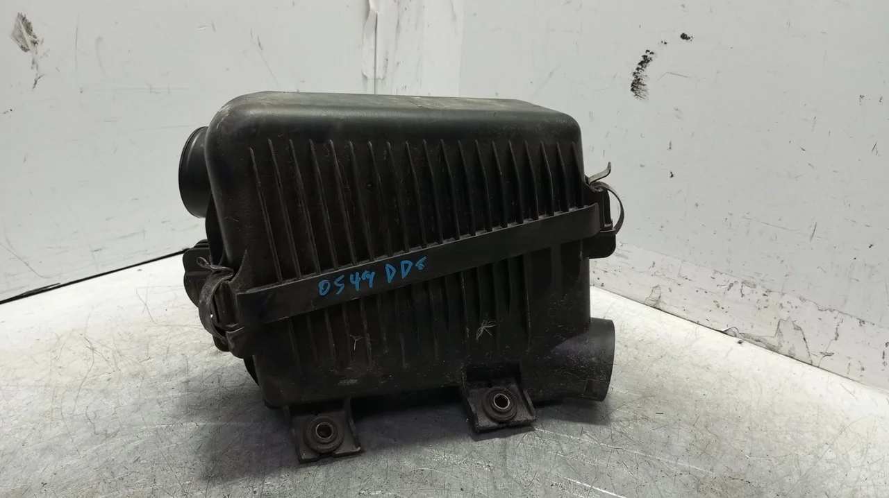 Foto de CAJA FILTRO AIRE HYUNDAI GETZ (TB) 1.3 12V CAT (82 CV / 60 KW) referencia 281121C700