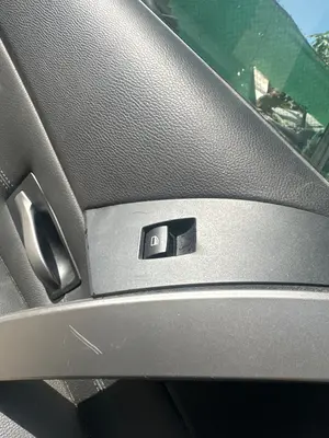 Foto de MANDO ELEVALUNAS TRASERO IZQUIERDO BMW SERIE 5 BERLINA (E60) 3.0 24V CAT (231 CV / 170 KW)