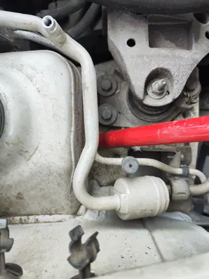Foto de PUNTA CHASIS DELANTERA RENAULT KANGOO I (F/KC0) 1.9 dCi Diesel CAT (84 CV / 62 KW)