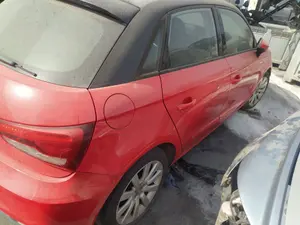 Foto de LUNA TRASERA DERECHA AUDI A1 SPORTBACK (8XF) 1.6 TDI (116 CV / 85 KW) referencia 43R00081