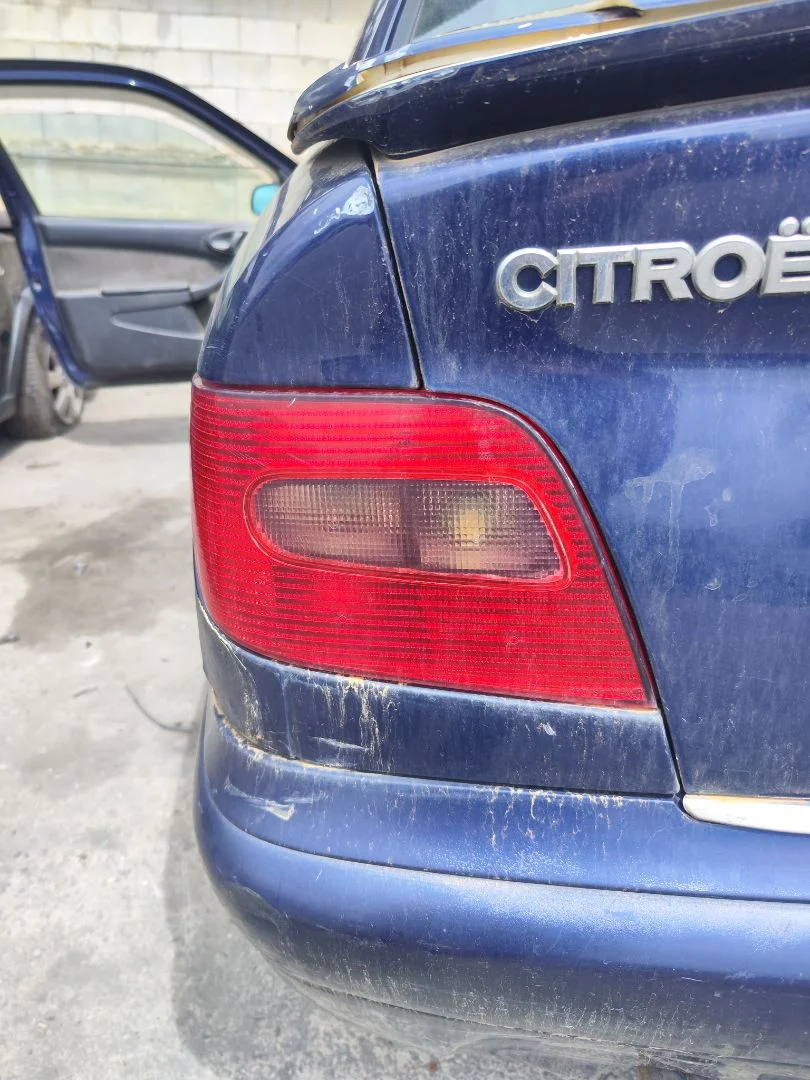 Foto de PILOTO TRASERO IZQUIERDO CITROEN XSARA COUPE 2.0 HDi CAT (RHY / DW10TD) (90 CV / 66 KW)