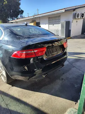 Foto de PORTON TRASERO JAGUAR XE 2.0 Turbo CAT (200 CV / 147 KW) referencia C2Z18986 foto 2