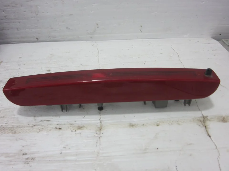 Foto de LUZ CENTRAL DE FRENO RENAULT MEGANE III COUPE referencia 265900007R