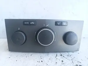 Foto de MANDO CLIMATIZADOR OPEL ASTRA H BERLINA referencia 13122963