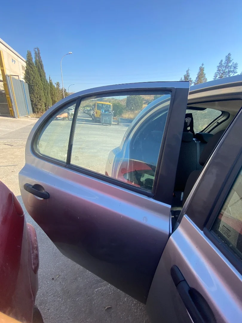 Foto de PUERTA TRASERA DERECHA NISSAN MICRA (K12E) referencia 82100AX130