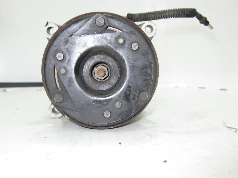Foto de COMPRESOR AIRE ACONDICIONADO RENAULT MEGANE I SCENIC (JA0) referencia 6560470