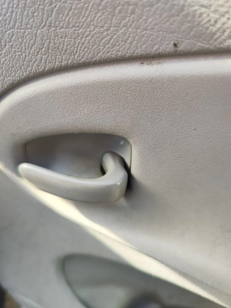 Foto de MANETA INTERIOR DELANTERA DERECHA CITROEN XSARA PICASSO 1.6 HDi CAT (9HY / DV6TED4) (109 CV / 80 KW)