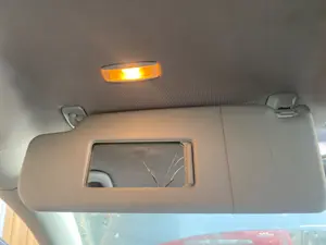 Foto de PARASOL IZQUIERDO VOLKSWAGEN PASSAT BERLINA (3C2) 2.0 TDI (140 CV / 103 KW) referencia 3C0857551ACFKZ foto 2