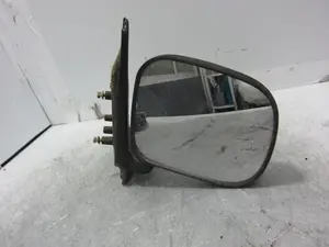 Foto de RETROVISOR DERECHO NISSAN VANETTE CARGO referencia E9020068 foto 4