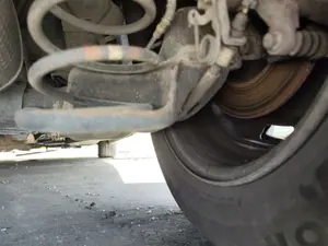 Foto de MANGUETA TRASERA DERECHA PEUGEOT 207 1.6 16V HDi (90 CV / 66 KW)