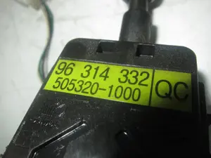 Foto de MANDO LUCES CHEVROLET MATIZ 0.8 CAT (52 CV / 38 KW) referencia 96314332 foto 4