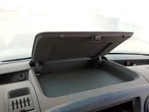 Foto de NO IDENTIFICADO NISSAN NV400 FURGON (X62) 2.3 dCi Diesel CAT (125 CV / 92 KW) foto 2