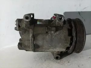 Foto de COMPRESOR AIRE ACONDICIONADO RENAULT MEGANE II BERLINA 5P referencia 8200309193 foto 2
