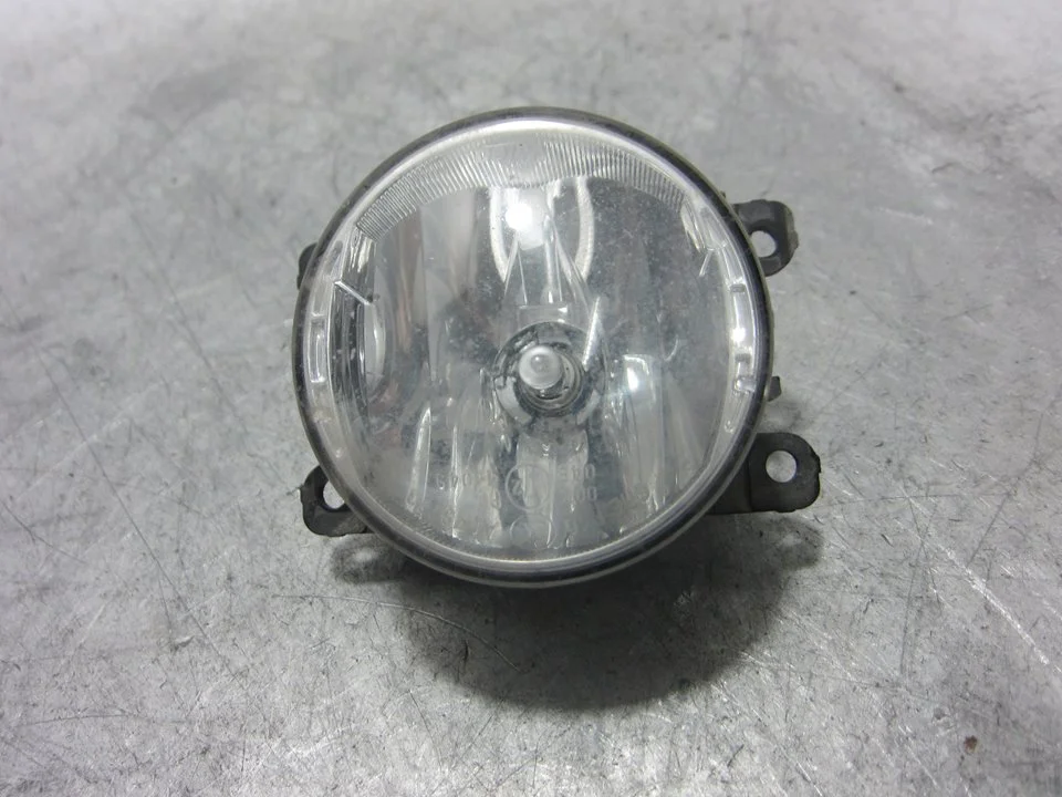 Foto de FARO ANTINIEBLA DERECHO DACIA LOGAN II 1.5 dCi Diesel FAP CAT (90 CV / 66 KW) referencia 261500097R