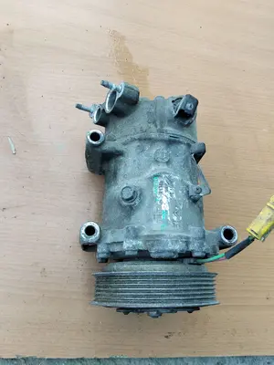Foto de COMPRESOR AIRE ACONDICIONADO CITROEN C4 BERLINA 1.6 16V HDi (90 CV / 66 KW) referencia 9651910980 foto 2