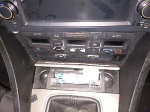 Foto de CENICERO AUDI A4 BERLINA (8E) foto 2