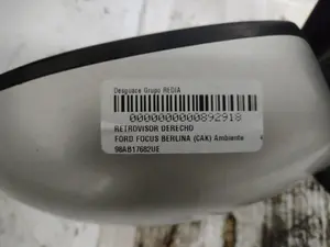Foto de RETROVISOR DERECHO FORD FOCUS BERLINA (CAK) 1.8 TDDI Turbodiesel CAT (90 CV / 66 KW) referencia 98AB17682UE foto 3