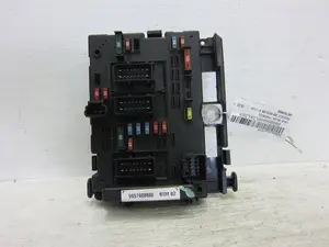 Foto de CAJA RELES / FUSIBLES PEUGEOT 206 1.4 HDi (68 CV / 50 KW) referencia 9657608880