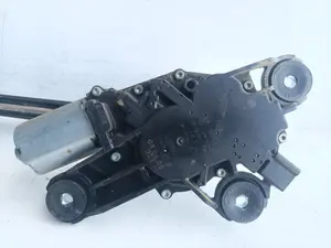 Foto de MOTOR LIMPIA TRASERO FORD FOCUS II '0 II (1.6 (90 CV / 66 KW) diesel) referencia 0390201875 foto 5