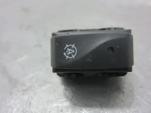 Foto de INTERRUPTOR RENAULT CLIO IV GRANDTOUR 0.9 Energy (90 CV / 66 KW) referencia 251534917R foto 1