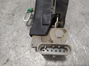 Foto de CERRADURA PUERTA DELANTERA DERECHA FIAT II PUNTO (188) BERLINA 1.2 CAT (60 CV / 44 KW) referencia 0046536070 foto 2