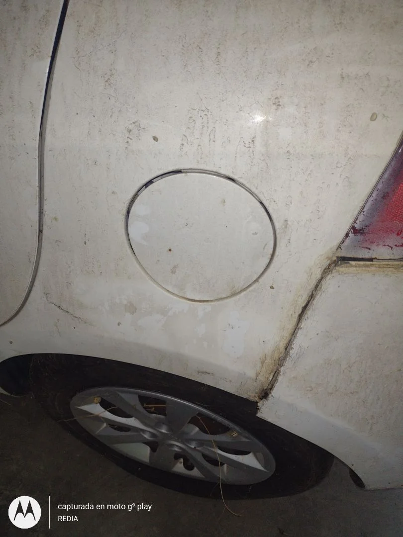Foto de TAPA EXTERIOR COMBUSTIBLE KIA RIO (UB) 1.2 CAT (86 CV / 63 KW)