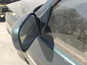 Foto de RETROVISOR IZQUIERDO SSANGYONG MUSSO 2.9 Turbodiesel CAT (120 CV / 88 KW)