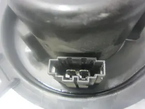Foto de MOTOR CALEFACCION VOLKSWAGEN GOLF IV BERLINA (1J1)(10.1997) 1.9 TDI (101 CV / 74 KW) referencia 1J1819021B foto 5