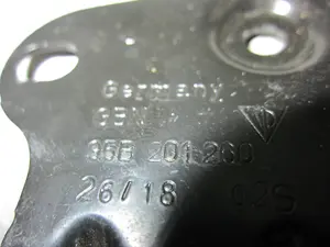 Foto de NO IDENTIFICADO PORSCHE MACAN (95BA) referencia 95B201260 foto 3