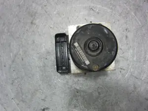 Foto de ABS SEAT LEON (1M1) 1.8 20V (125 CV / 92 KW) referencia 1J614417D foto 2