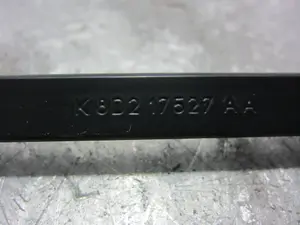Foto de BRAZO LIMPIA DELANTERO IZQUIERDO LAND ROVER RANGE ROVER EVOQUE 2.0 Td4 CAT (150 CV / 110 KW) referencia K8D217527AA foto 3