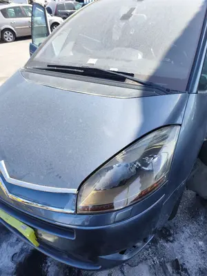 Foto de CAPO CITROEN GRAND C4 PICASSO 1.6 16V HDi FAP (109 CV / 80 KW) foto 4