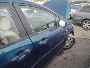Foto de PUERTA DELANTERA DERECHA MAZDA 5 BERLINA (CR) 2.0 Diesel CAT (143 CV / 105 KW)