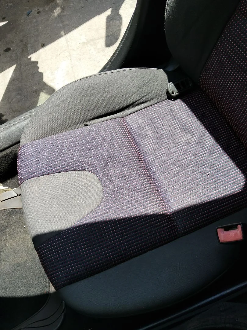 Foto de ASIENTO DELANTERO DERECHO MAZDA 3 BERLINA (BK) 1.6 16V CAT (105 CV / 77 KW)