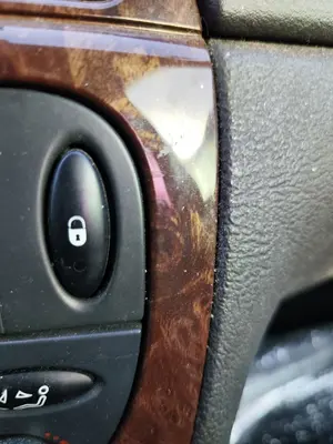Foto de INTERRUPTOR CITROEN C5 BERLINA 2.0 HDi (109 CV / 80 KW)