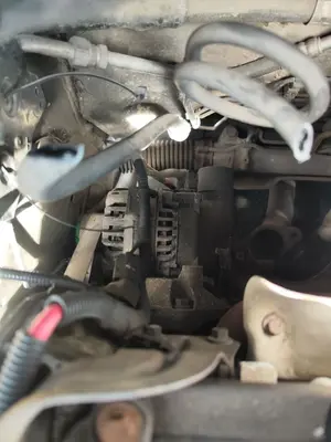 Foto de ALTERNADOR FORD MONDEO BERLINA (GE) 2.0 TDCi CAT (131 CV / 96 KW) referencia 1478608