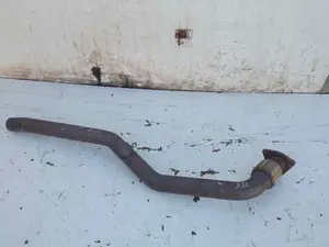 Foto de TUBO ESCAPE DELANTERO PORSCHE MACAN (95BA)