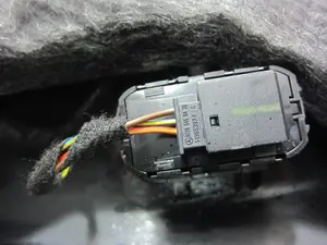 Foto de MANDO ELEVALUNAS TRASERO DERECHO PORSCHE PANAMERA (TIPO 970) referencia 7PP959855B foto 2