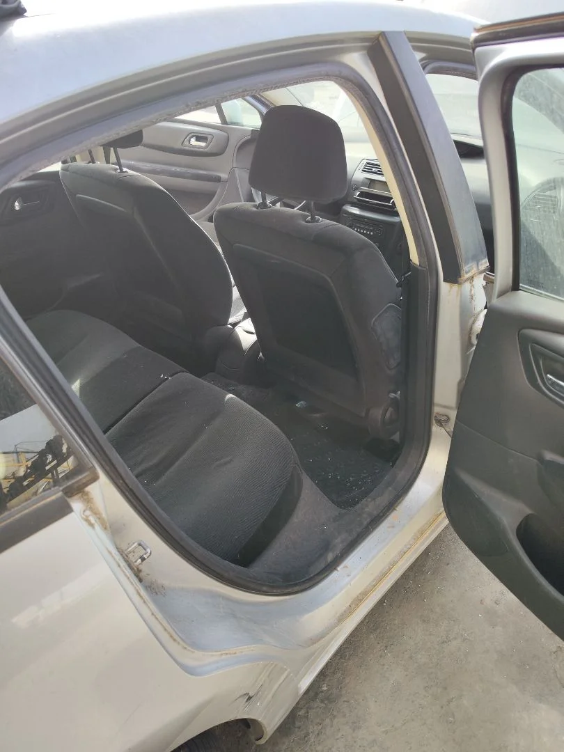 Foto de GOMAS CONTORNO PUERTA CITROEN C4 BERLINA 1.6 16V HDi (90 CV / 66 KW)