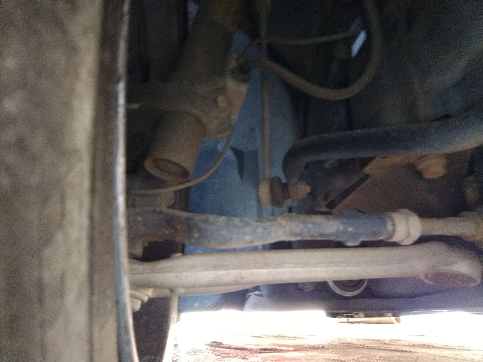 Foto de BRAZO SUSPENSION TRASERO DERECHO BMW SERIE 3 COMPACTO (E46) 2.0 16V Diesel CAT (150 CV / 110 KW)