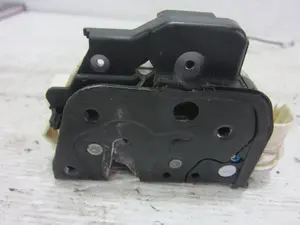 Foto de CERRADURA PUERTA DELANTERA IZQUIERDA AUDI A4 BERLINA (8E) 2.0 TDI (140 CV / 103 KW) referencia 8E1837015AA foto 4